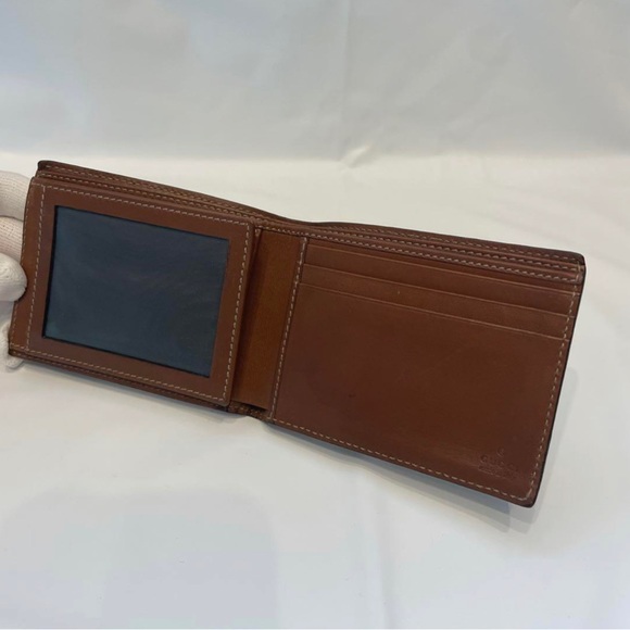 Authentic Gucci GG Leather Wallet - Picture 4 of 7